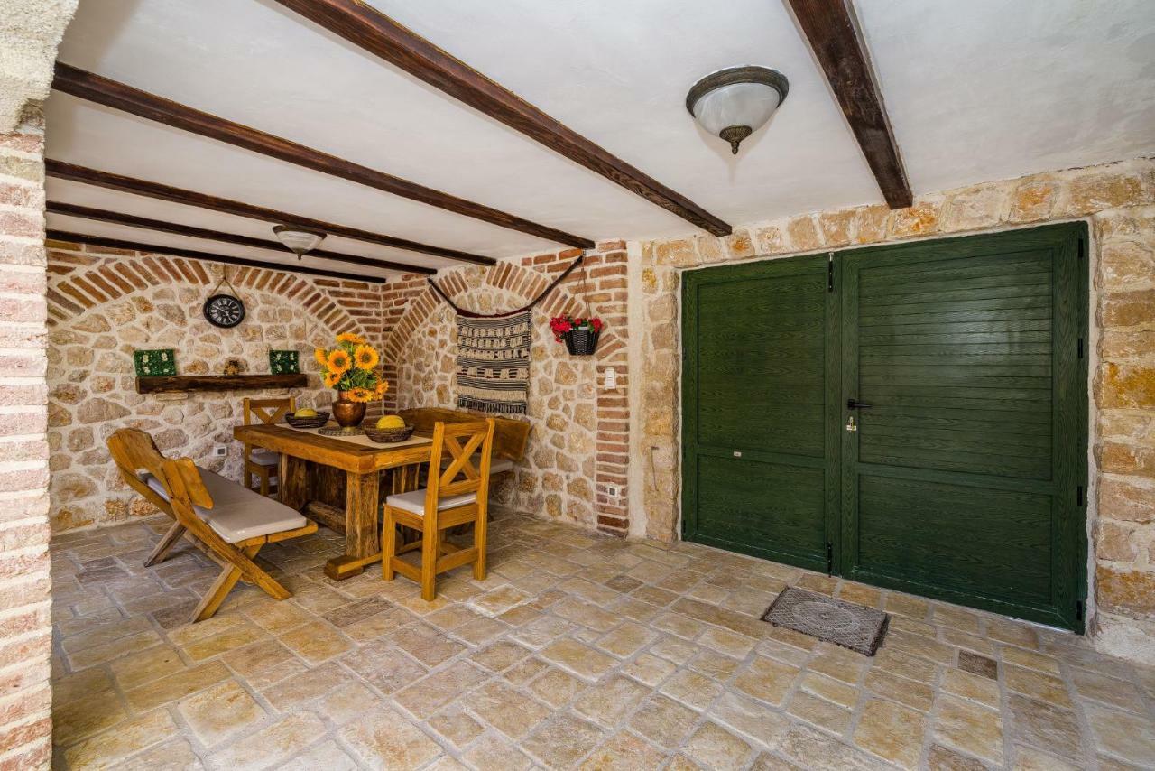 Stone House Villa Ražanac Kültér fotó